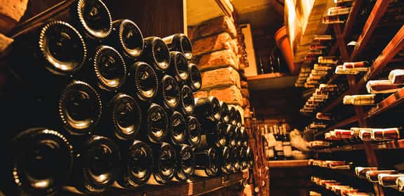 ¡Descubre los mejores vinos espumosos en TRAVINO!